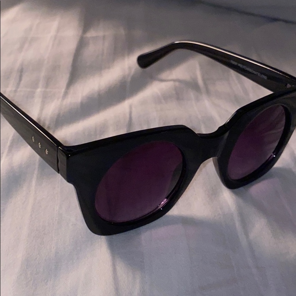 Black/Purple Tint Round Sunglasses